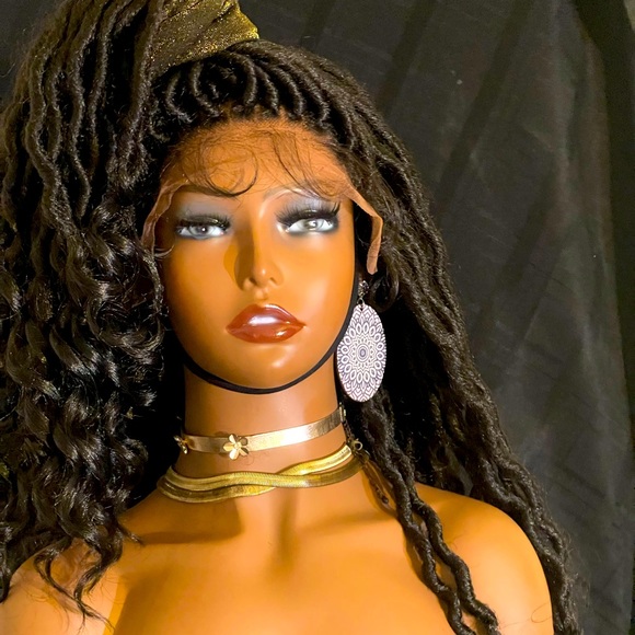 ⭐️⭐️BEAUTIFUL AND SOFT DREADLOCK WIG⭐️⭐️ - Picture 6 of 11